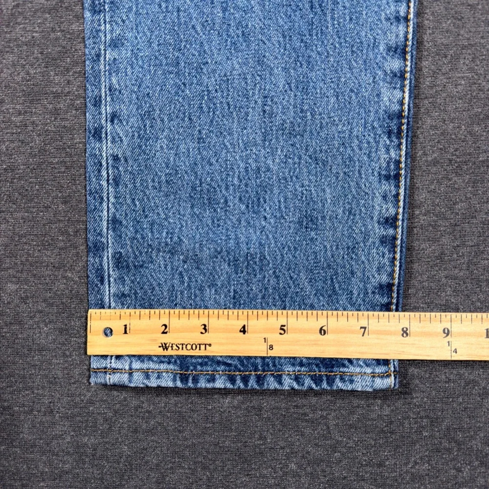 Levis same next